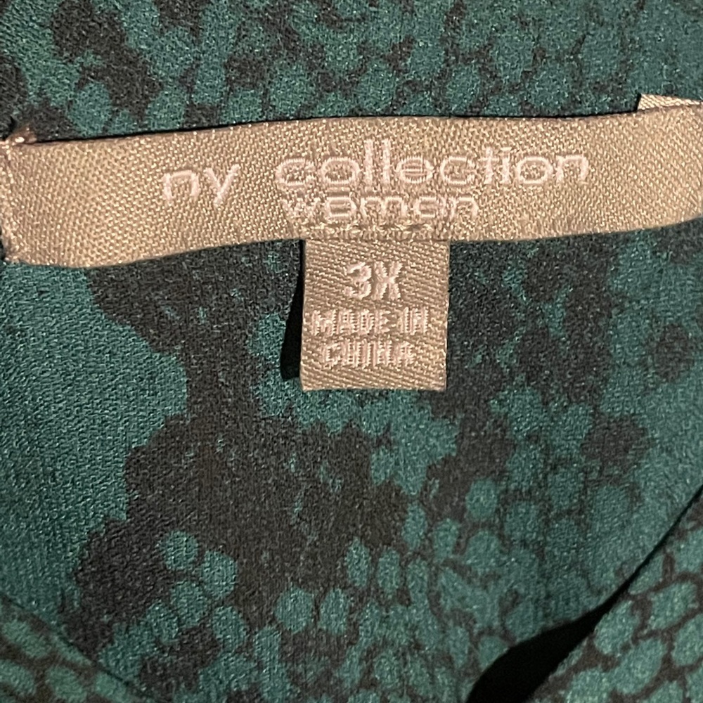 Blouse - Picture 2 of 2